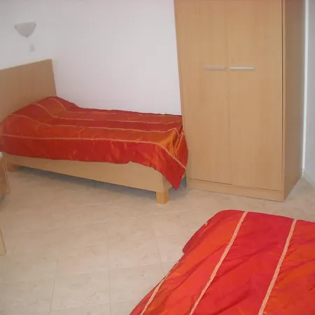 Vega Village Ap B39 סבטי ולאס